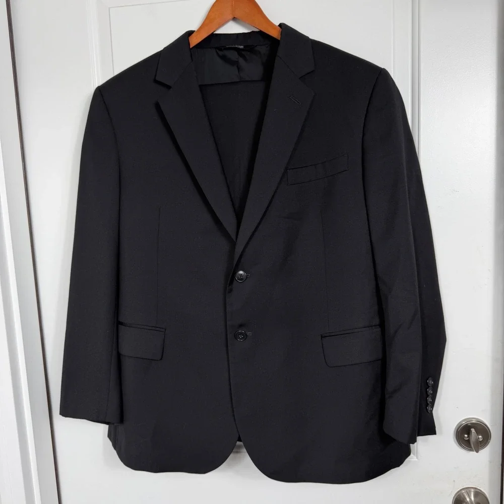 Jos. A. Bank Traveler Suit Mens 44 Short 42 Waist Black 100% Wool 2-Button
